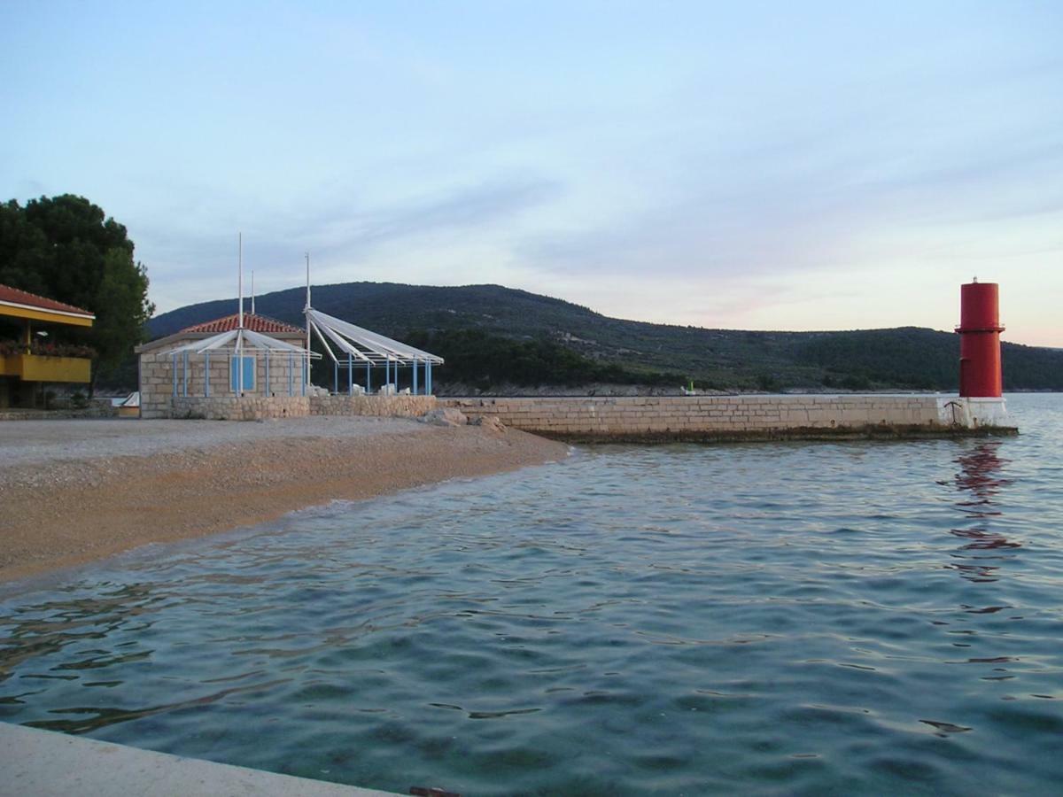 Apartments Vitkovic Cres Dış mekan fotoğraf
